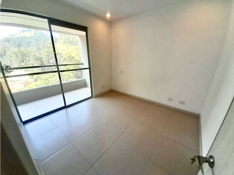 VENTA APARTAMENTO-SABANETA PAN DE AZÚCAR- MODERNO-2 PARQUEADEROS — foto 3