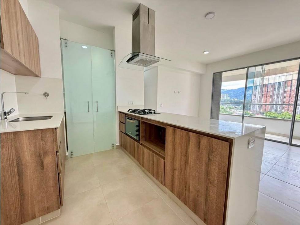 Apartamento en Venta Sabaneta Zona Plana Tres esquinas — foto 4