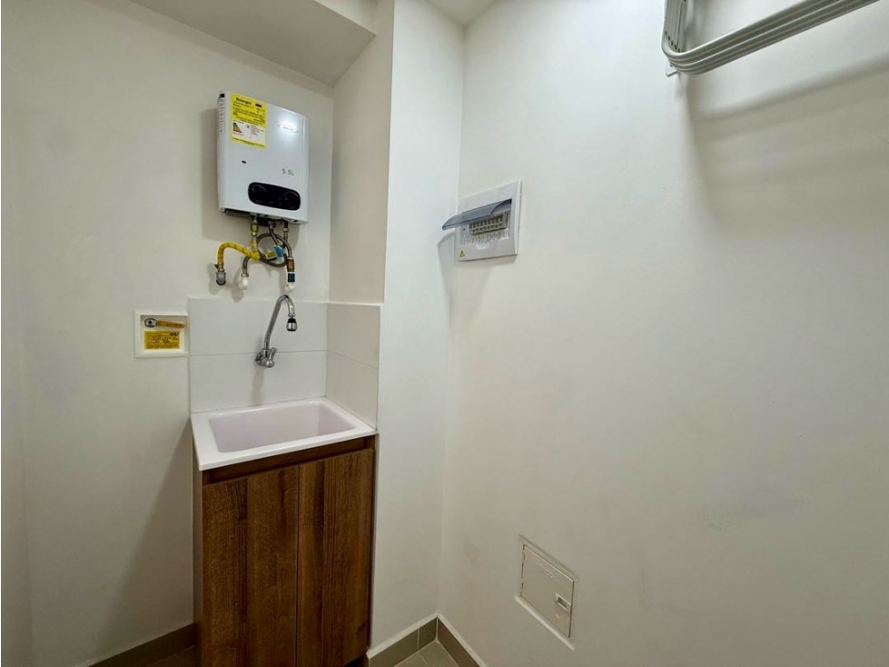 Apartamento en Venta Sabaneta Zona Plana Tres esquinas — foto 5