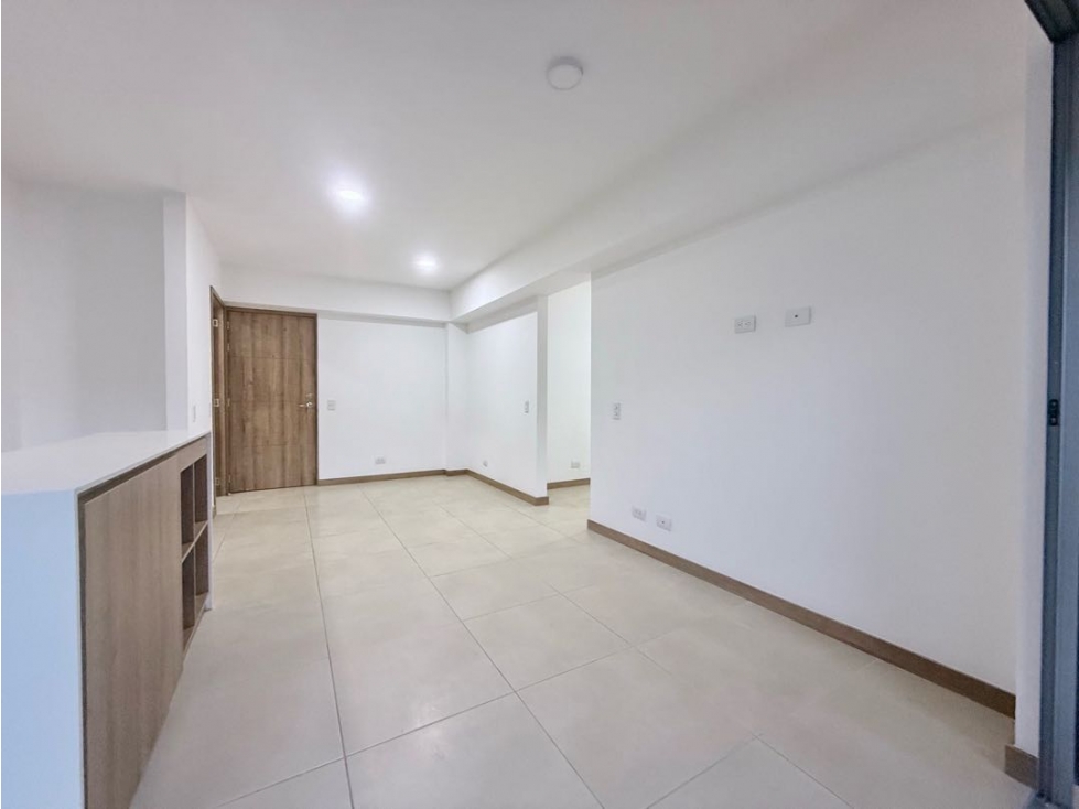 Apartamento en Venta Sabaneta Zona Plana Tres Esquinas — foto 4