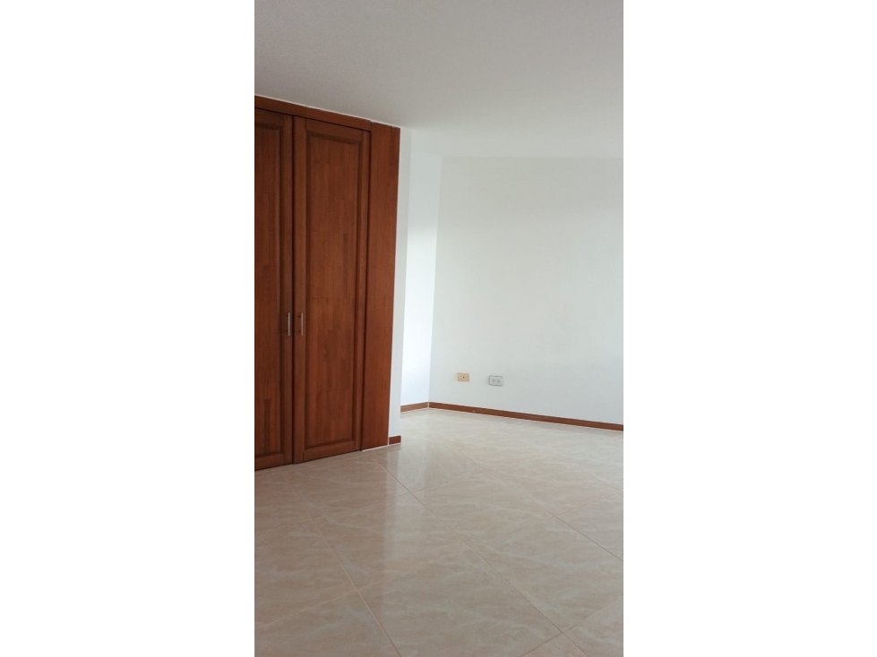 Apartamento duplex en venta sabaneta aves marias — foto 4