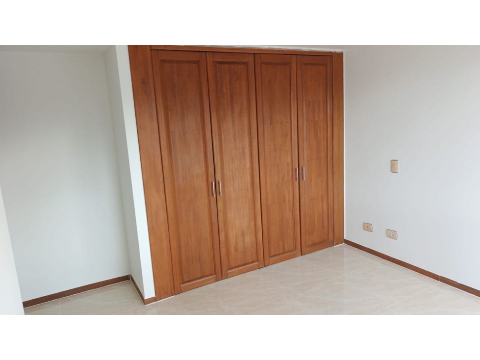Apartamento duplex en venta sabaneta aves marias — foto 5