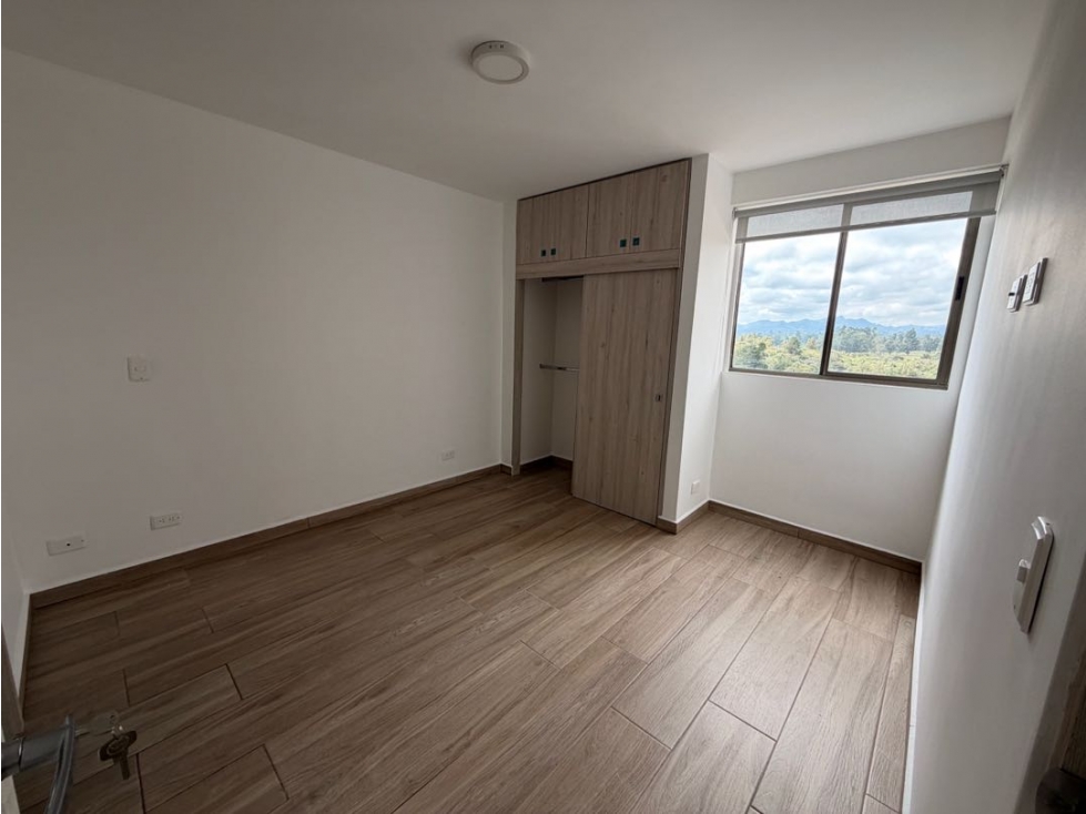 Apartamento en venta San Antonio de Pereira — foto 3
