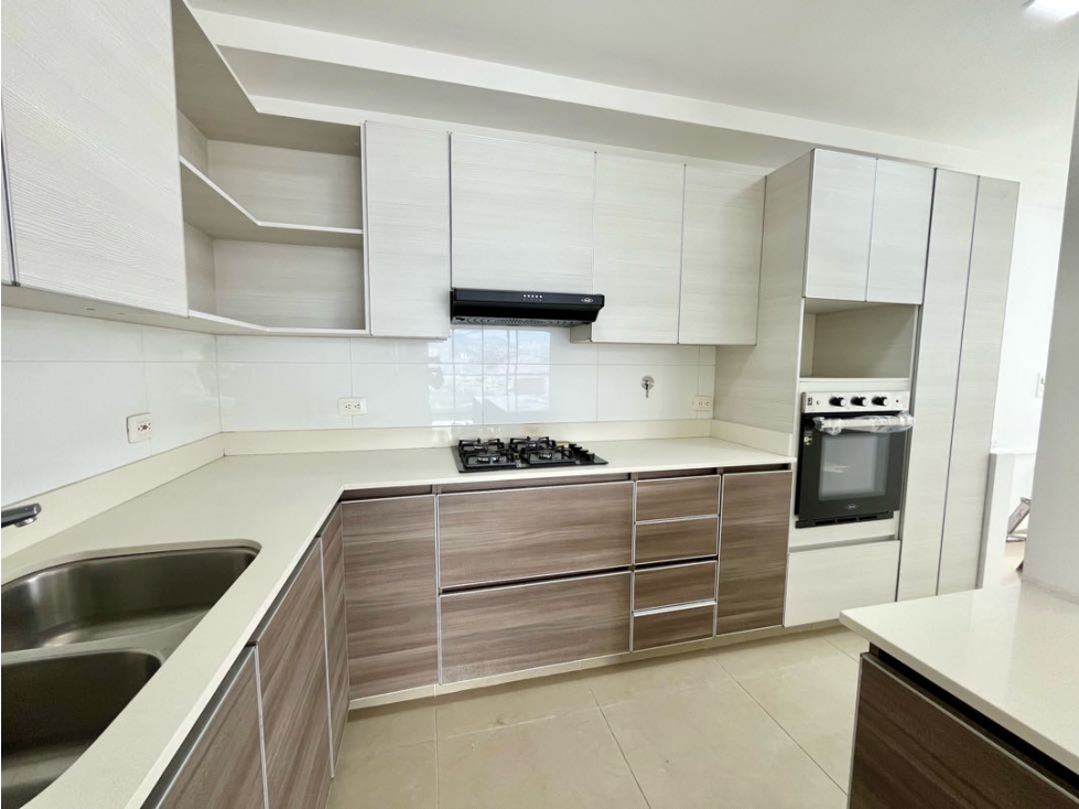 Apartamento en venta Santa María de Los Ángeles el Poblado Medellin — foto 2