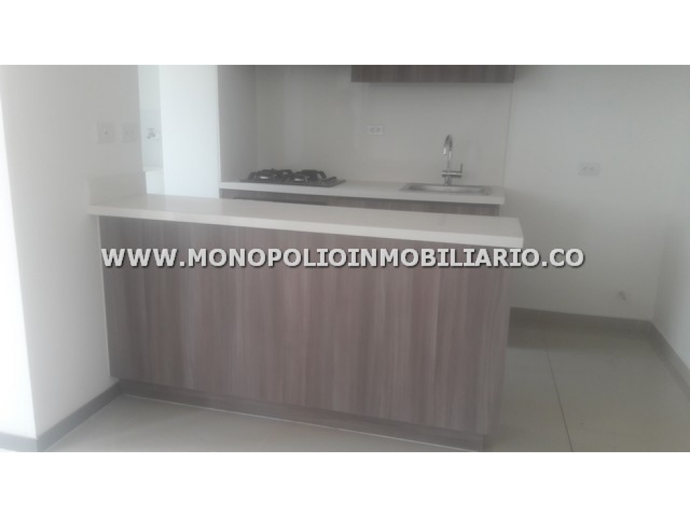 MARAVILLOSO APARTAMENTO EN VENTA - SECTOR LOS COLORES COD: 12610 — foto 2