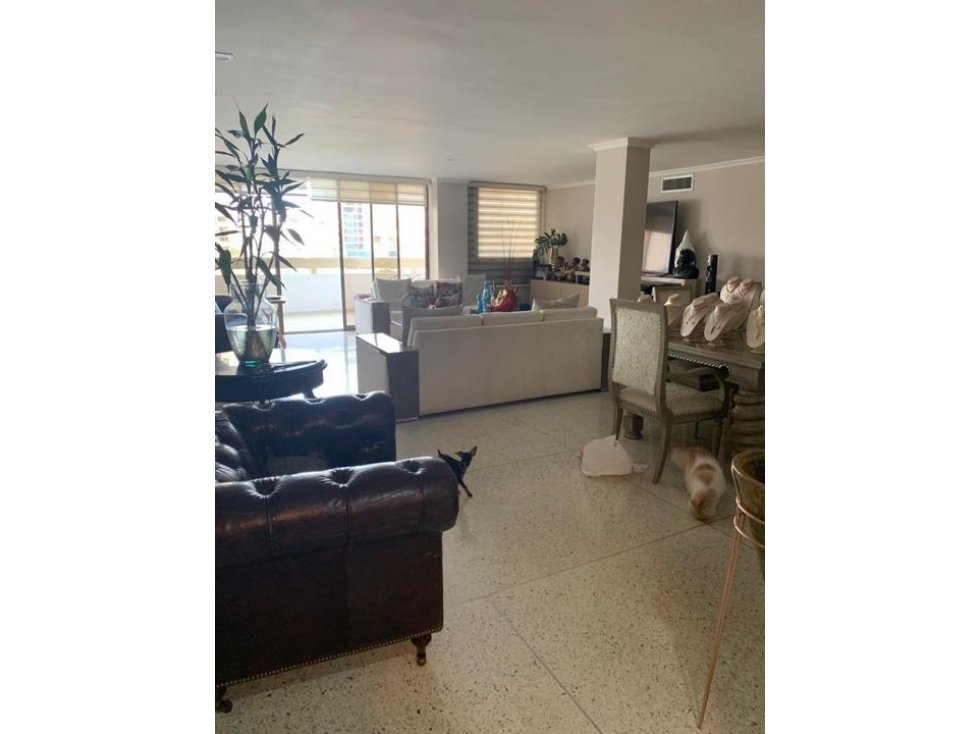 Apartamento en venta, sector Alto Prado. -Oportunidad. — foto 2