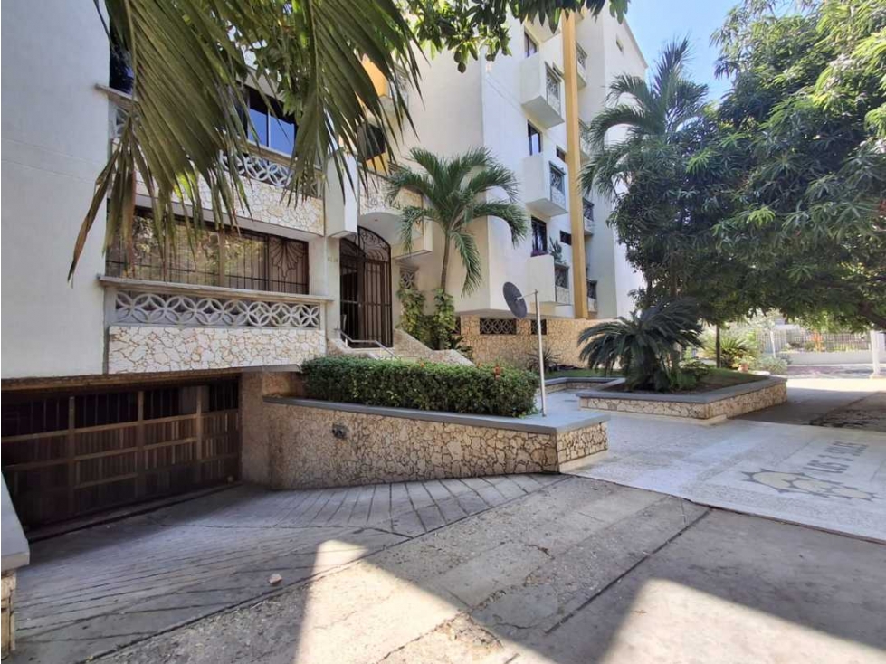 Apartamento en venta sector alto de riomar Barranquilla — foto 2