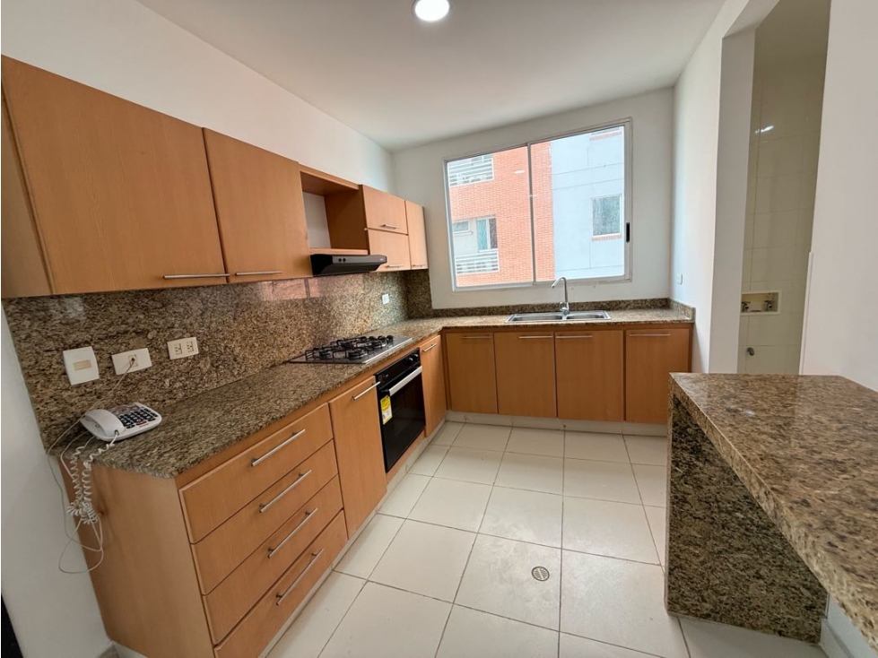 Apartamento en venta, sector Altos de Riomar — foto 6