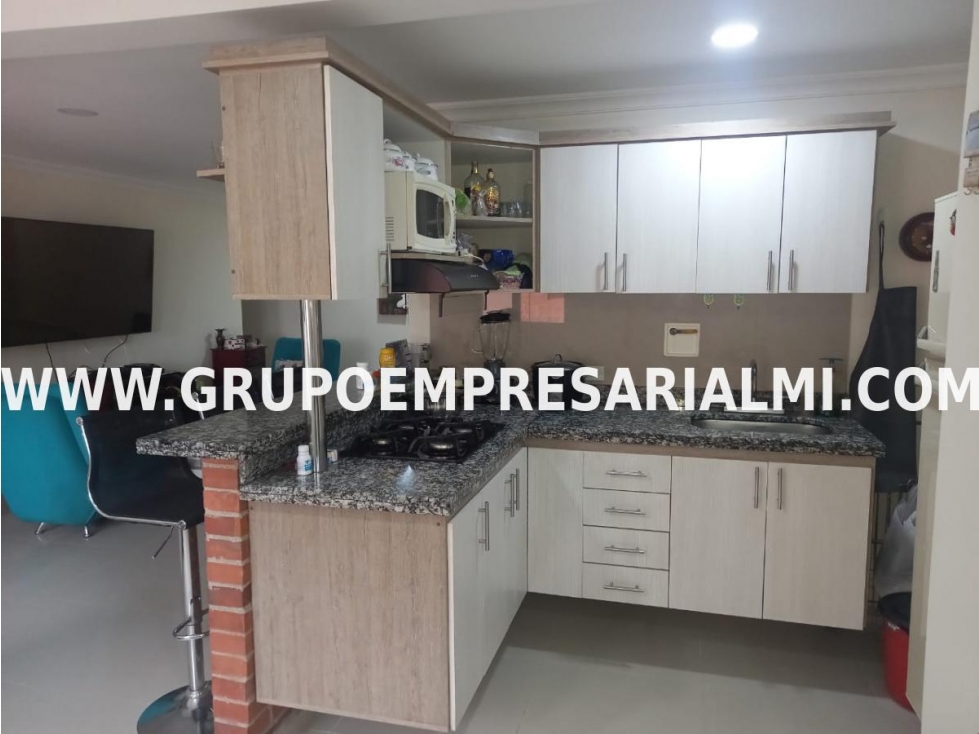 APARTAMENTO EN VENTA - SECTOR BARRIO OBRERO, BELLO COD: 27883 - 3