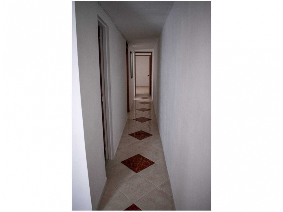 APARTAMENTO EN VENTA SECTOR BOSTON, MEDELLIN — foto 6