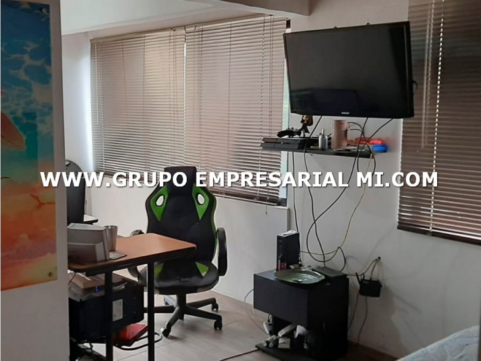 APARTAMENTO EN VENTA - SECTOR CALASANZ COD: 26771 — foto 4