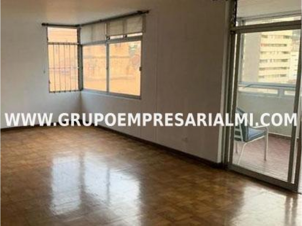 APARTAMENTO EN VENTA - SECTOR CENTRO DE LA CIUDAD COD: 21174 — foto 4