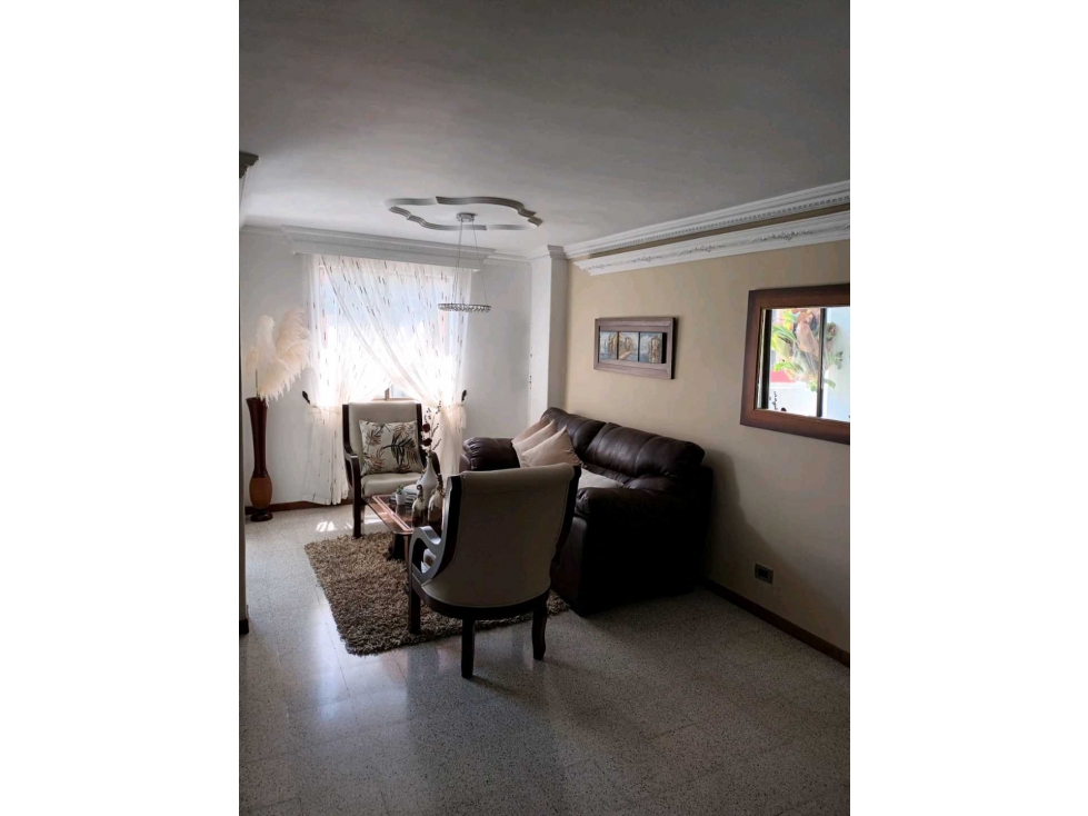 APARTAMENTO EN VENTA SECTOR CALASANZ PARTE BAJA, MEDELLIN — foto 2