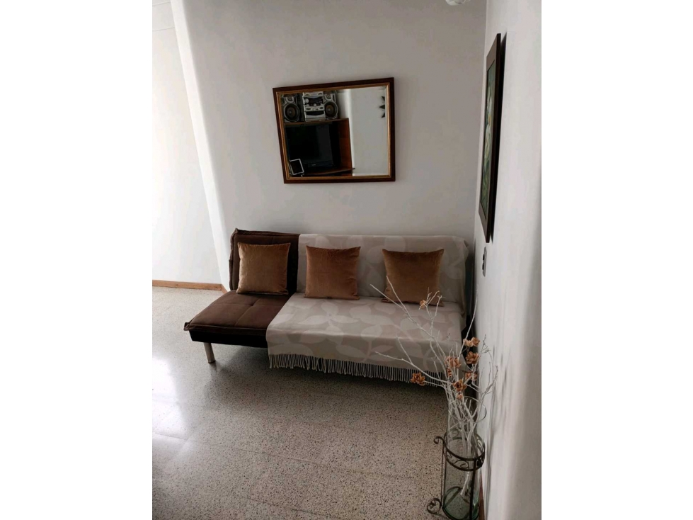 APARTAMENTO EN VENTA SECTOR CALASANZ PARTE BAJA, MEDELLIN — foto 3