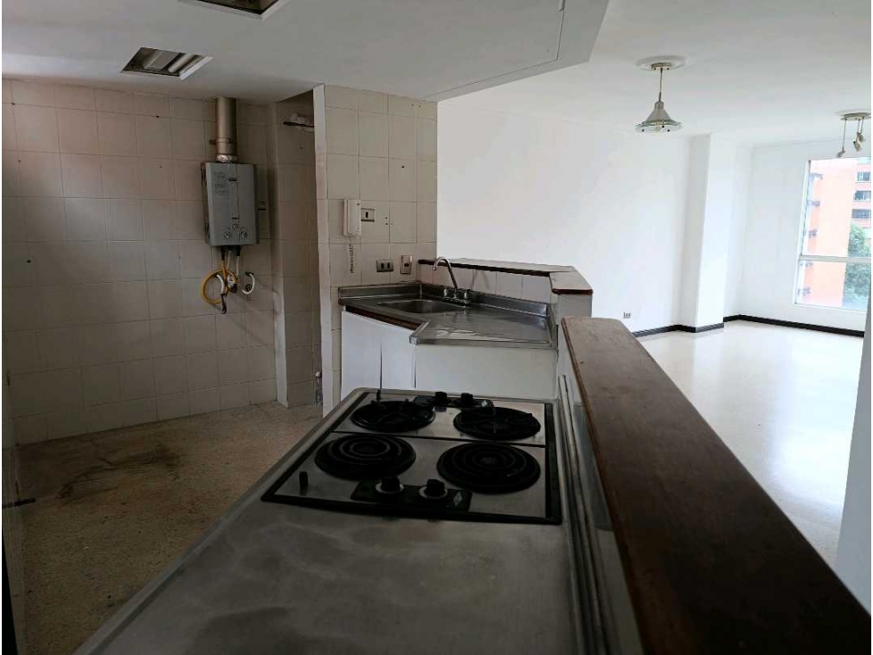 APARTAMENTO DÚPLEX EN VENTA SECTOR CONQUISTADORES, MEDELLIN — foto 4