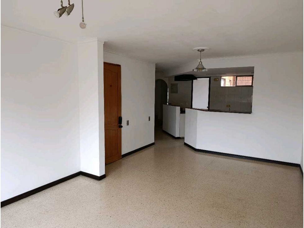 APARTAMENTO DÚPLEX EN VENTA SECTOR CONQUISTADORES, MEDELLIN — foto 5