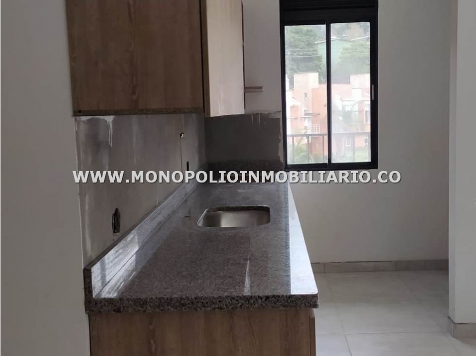 APARTAMENTO EN VENTA - SECTOR EL RETIRO COD: 23788 - 2