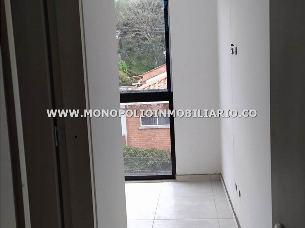 APARTAMENTO EN VENTA - SECTOR EL RETIRO COD: 23788 - 4