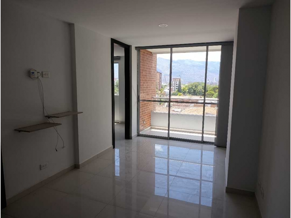 APARTAMENTO EN VENTA SECTOR EL VELODROMO, MEDELLIN* — foto 2