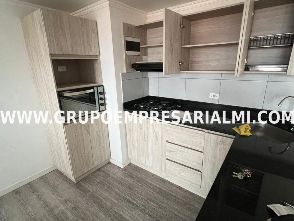 APARTAMENTO EN VENTA - SECTOR LAS LOMITAS, SABANETA COD: 28107 - 2