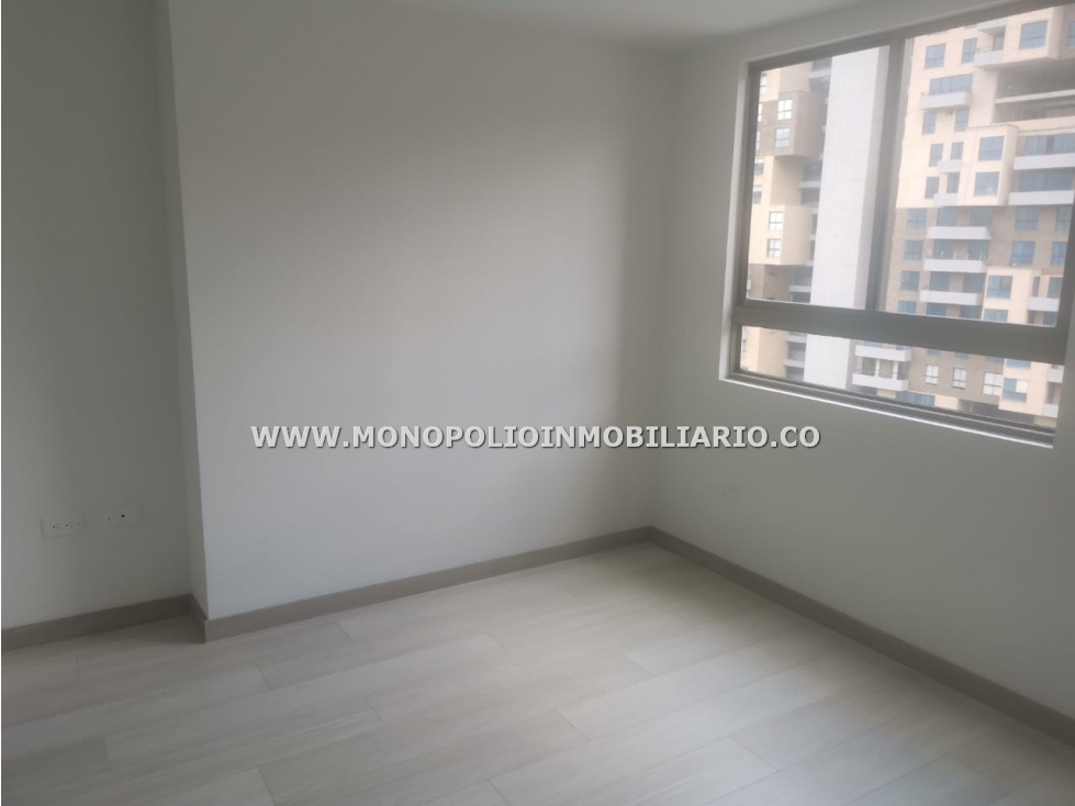 APARTAMENTO EN VENTA - SECTOR LOS ALCAZARES, SABANETA COD: 23299 - 2