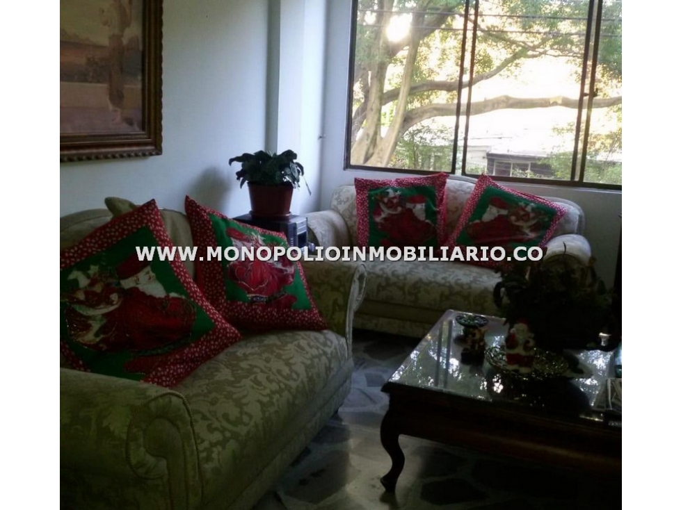APARTAMENTO EN VENTA - SECTOR LAURELES COD: 23030