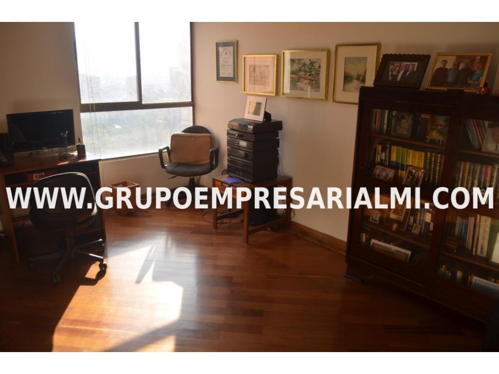 APARTAMENTO EN VENTA - SECTOR LOS BALSOS, EL POBLADO COD: 27444 — foto 5