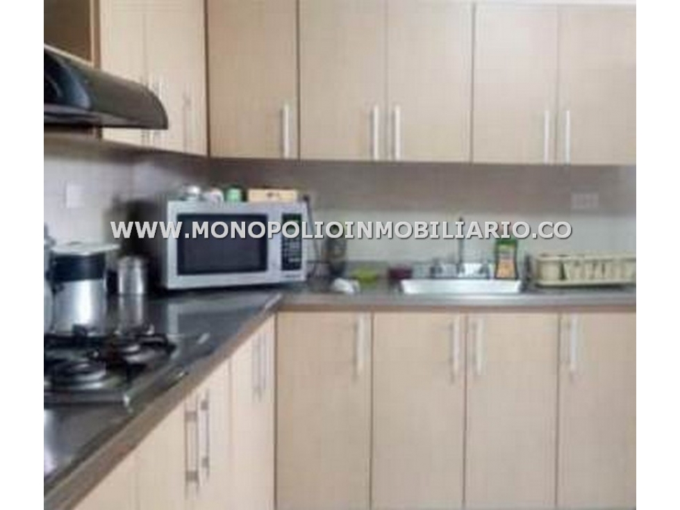 APARTAMENTO EN VENTA - SECTOR LA AMERICA COD: 21508