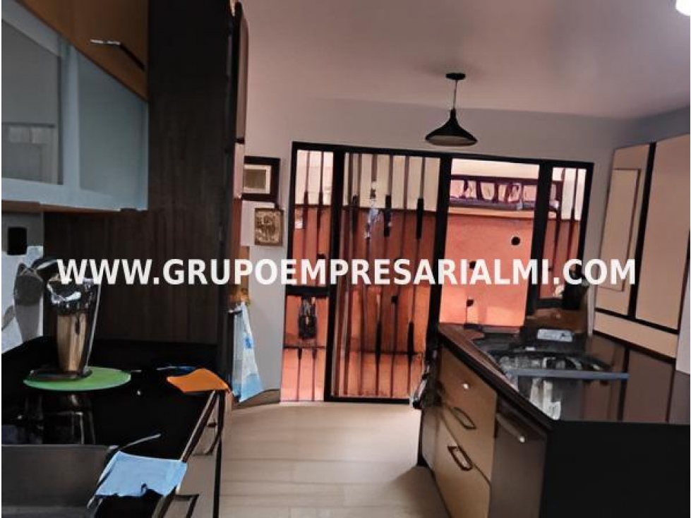 APARTAMENTO EN VENTA - SECTOR LA FRONTERA, EL POBLADO COD: 28199 — foto 2
