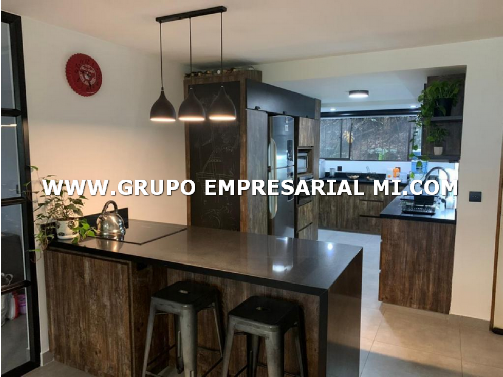 APARTAMENTO EN VENTA - SECTOR LAS PALMAS, EL POBLADO COD: 26043 — foto 2