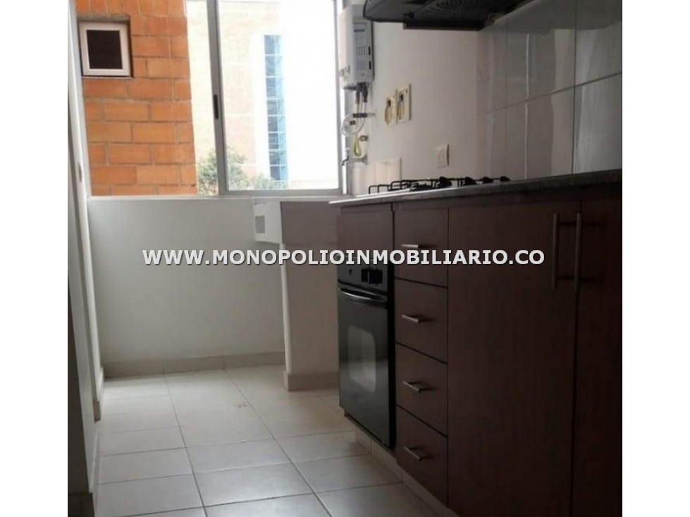 APARTAMENTO EN VENTA - SECTOR LOS COLORES COD: 21920 — foto 4