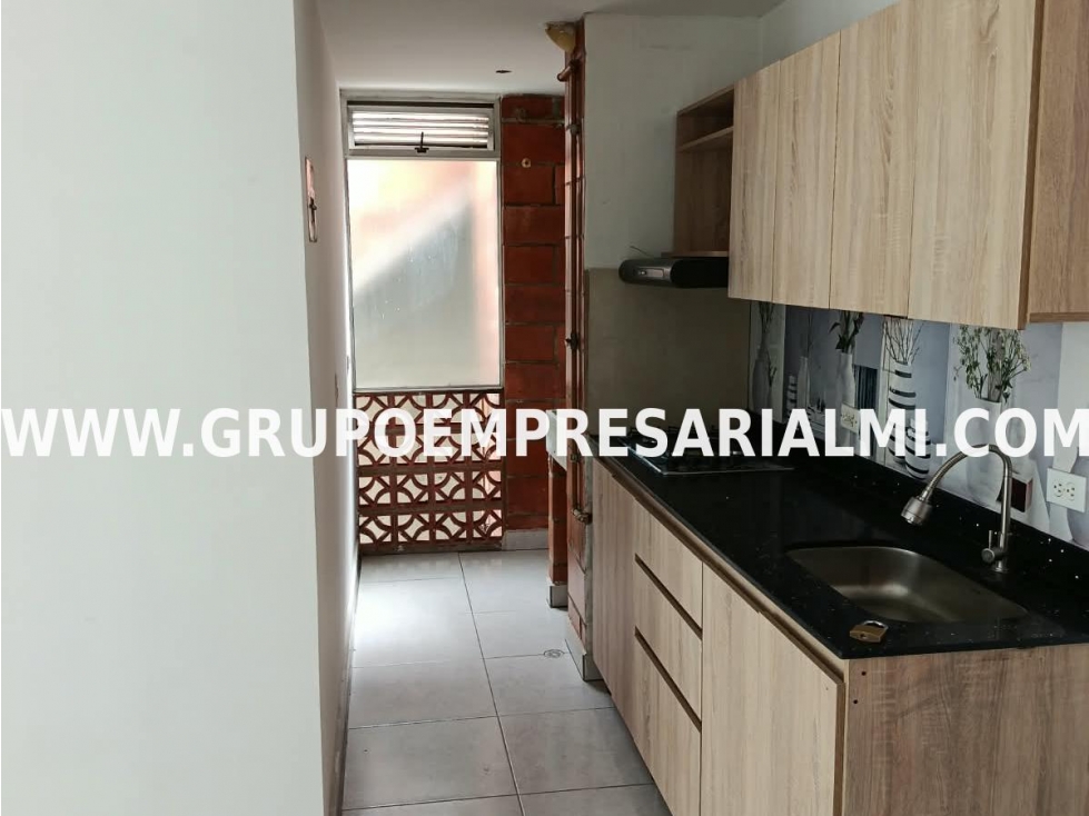 APARTAMENTO EN VENTA - SECTOR LA AURORA, ROBLEDO COD: 34196 — foto 2