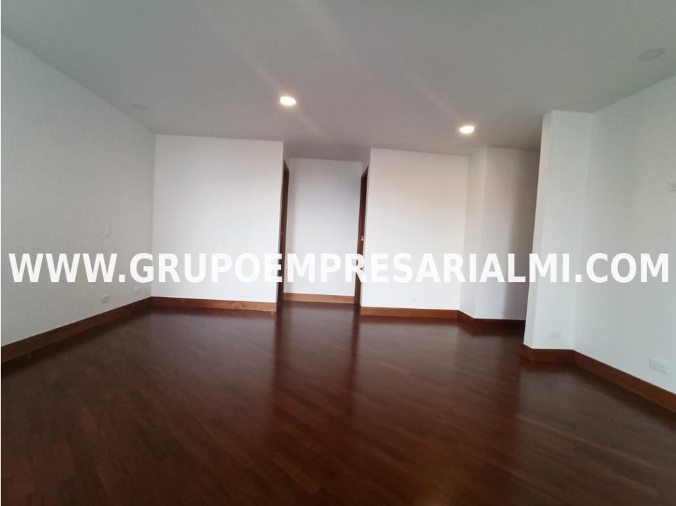 APARTAMENTO EN VENTA- SECTOR LAS PALMAS, EL POBLADO COD:27831 — foto 4