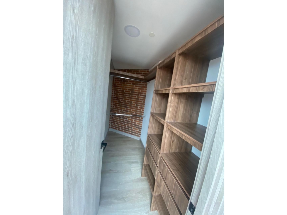 Apartamento en Venta en Laureles — foto 2