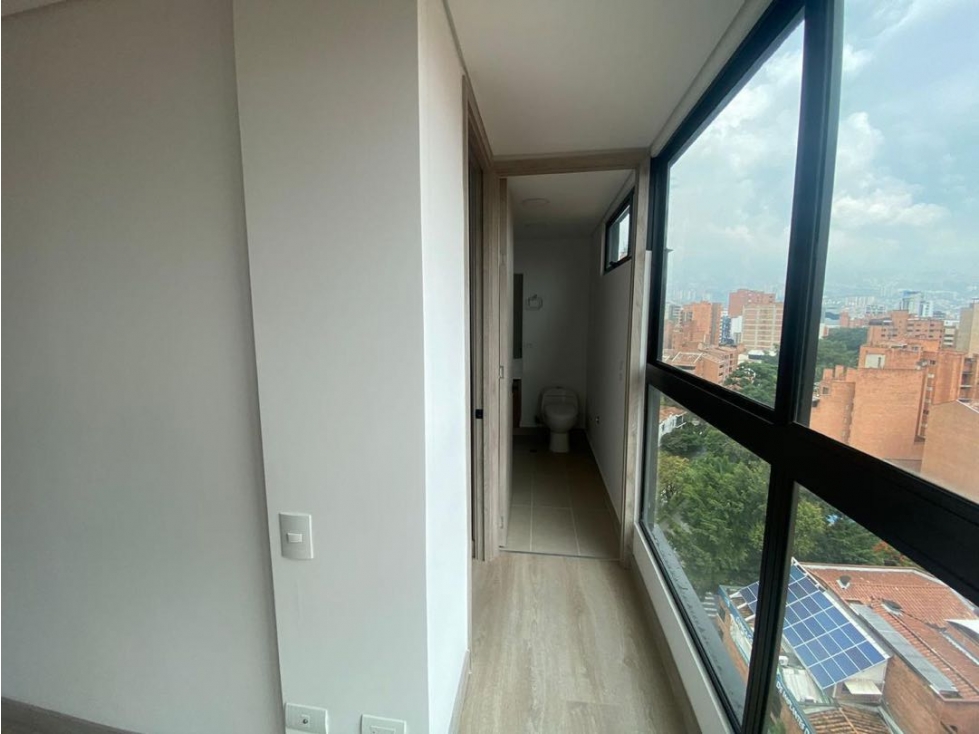 Apartamento en Venta en Laureles — foto 3