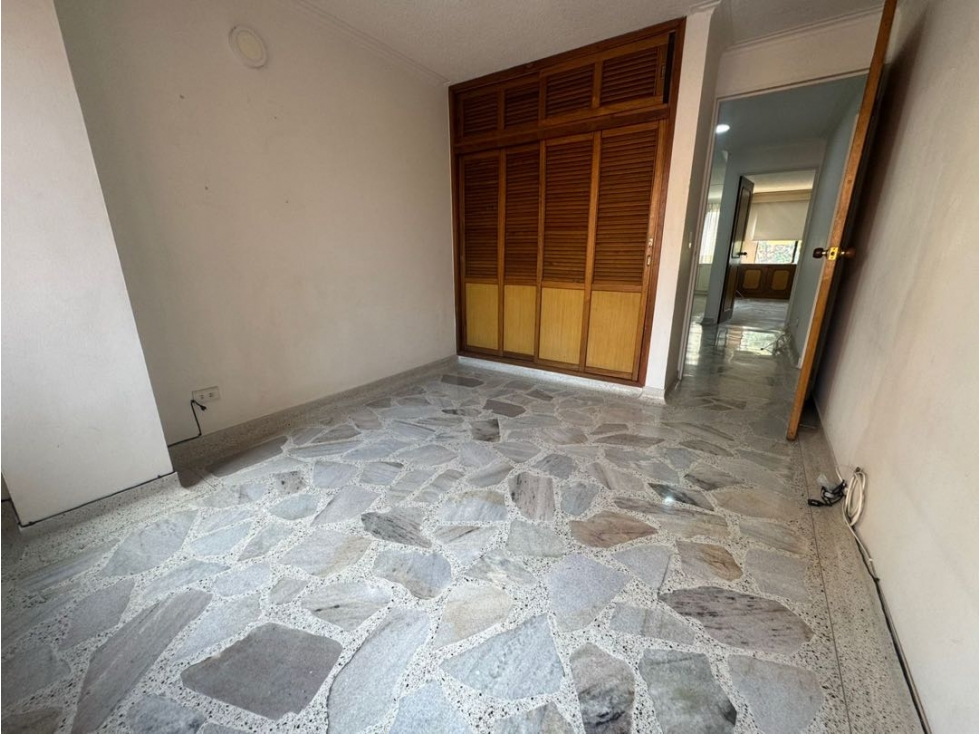 Apartamento en venta sector laureles 1 parque [Medellín Antioquia] — foto 2