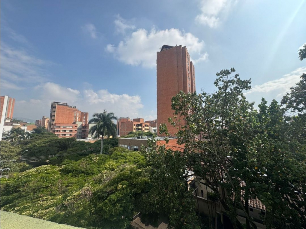 Apartamento en venta sector laureles 1 parque [Medellín Antioquia] — foto 3