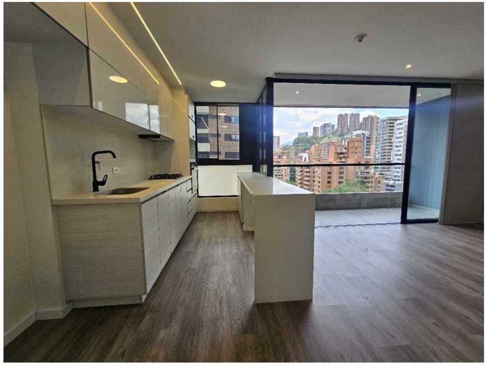Apartamento en venta, sector Lalinde- El Poblado