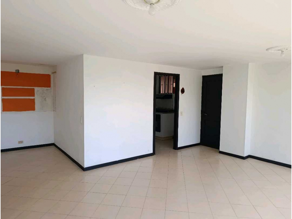 APARTAMENTO EN VENTA SECTOR LOMA DEL INDIO, MEDELLIN — foto 4