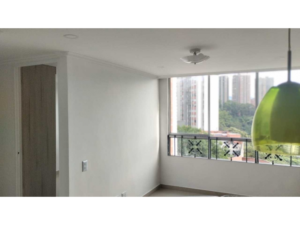 APARTAMENTO EN VENTA SECTOR LOMA DEL INDIO, MEDELLIN* — foto 4