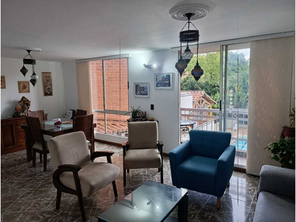 APARTAMENTO EN VENTA SECTOR LOS BERNAL, MEDELLIN — foto 4