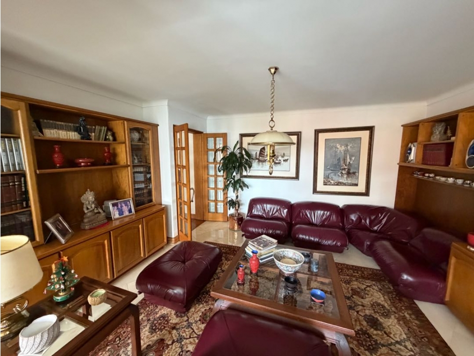 APARTAMENTO EN VENTA SECTOR MILLA DE ORO — foto 3
