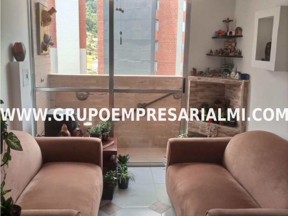 APARTAMENTO EN VENTA - SECTOR PAJARITO, ROBLEDO COD: 27996
