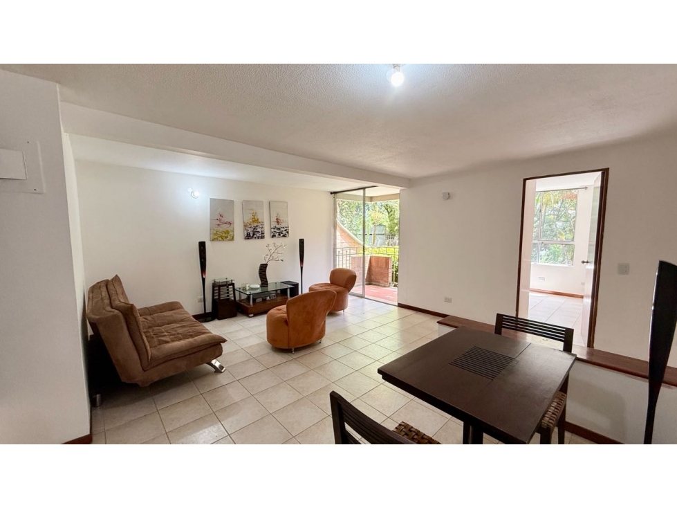 Apartamento en venta - Sector Santa María de los Ángeles, El Poblado — foto 2
