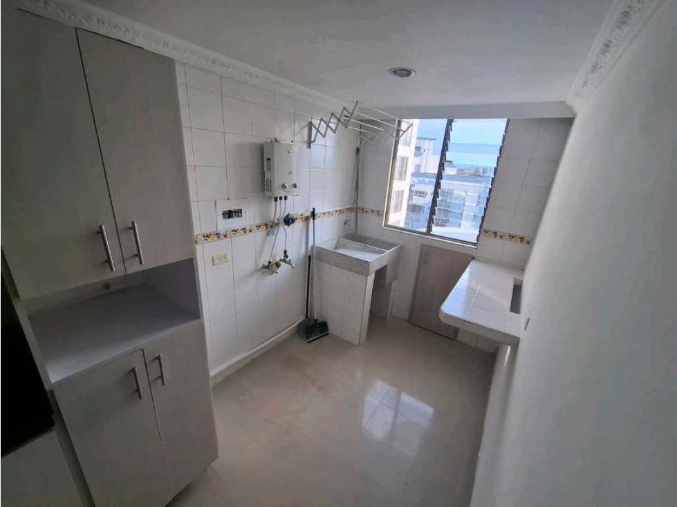 APARTAMENTO EN VENTA sector profesionales — foto 5