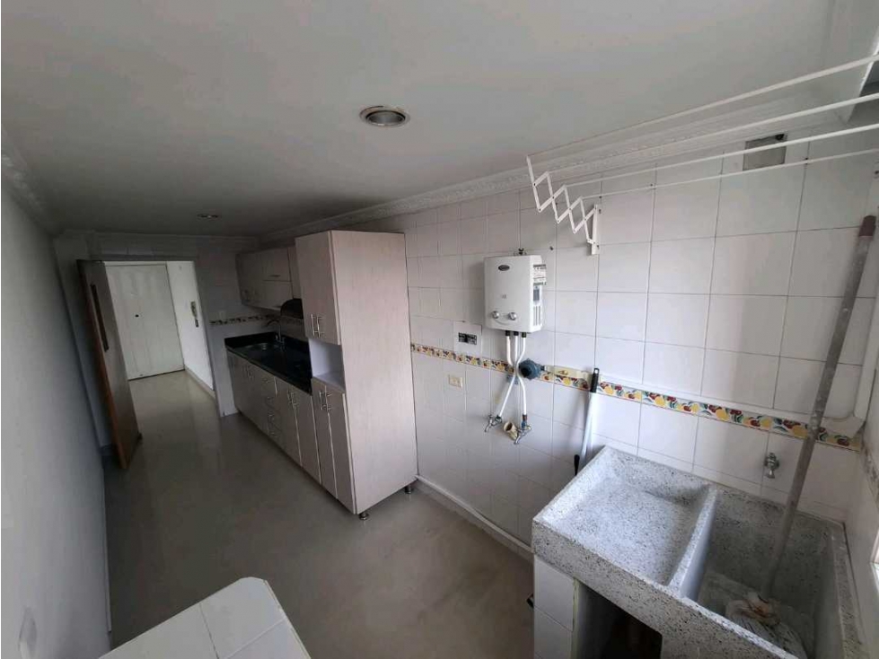 APARTAMENTO EN VENTA sector profesionales — foto 6