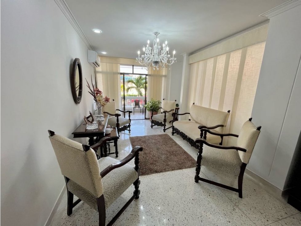 Apartamento en venta, sector Riomar.