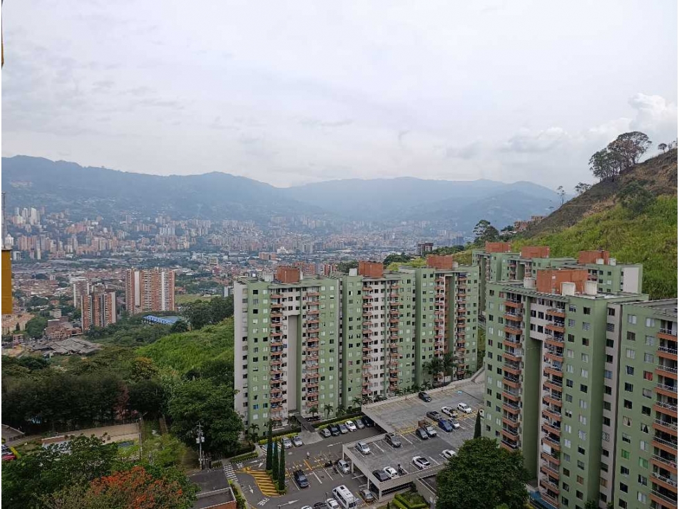 APARTAMENTO EN VENTA SECTOR RODEO ALTO, MEDELLIN — foto 3