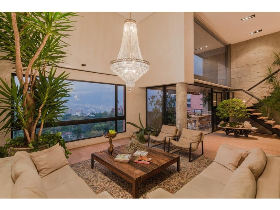 Penthouse en venta sector San Lucas