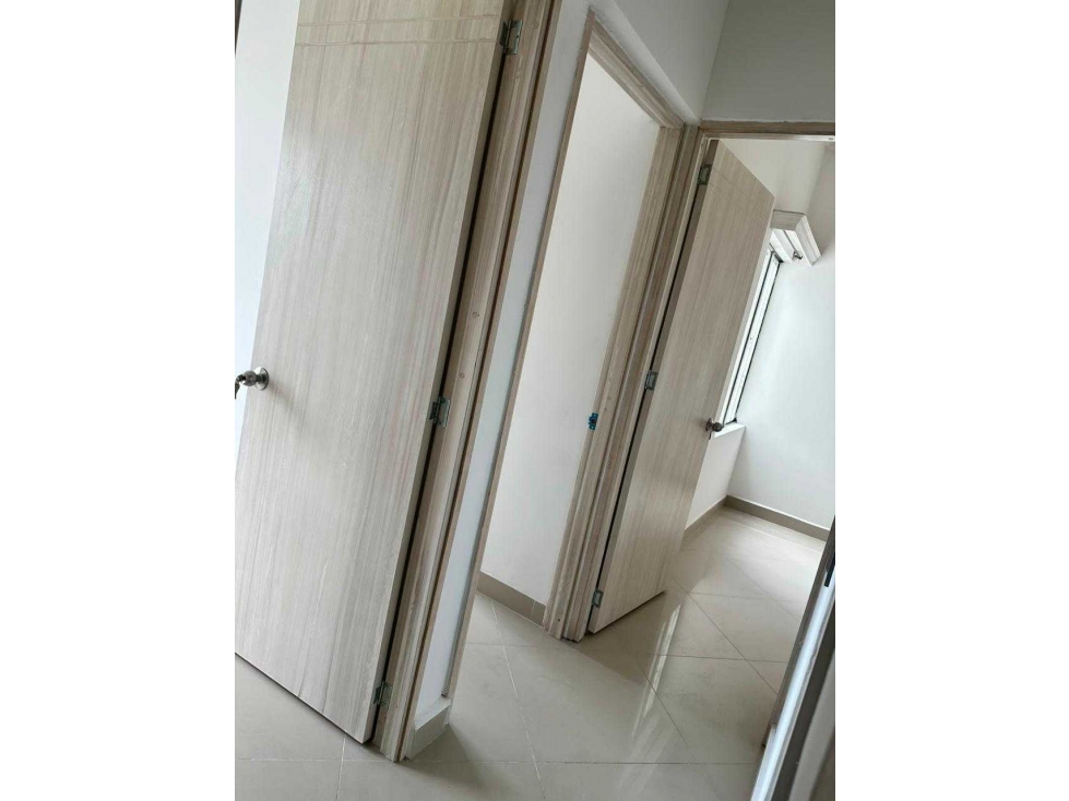 APARTAMENTO EN VENTA SECTOR SAN JAVIER, MEDELLIN — foto 4